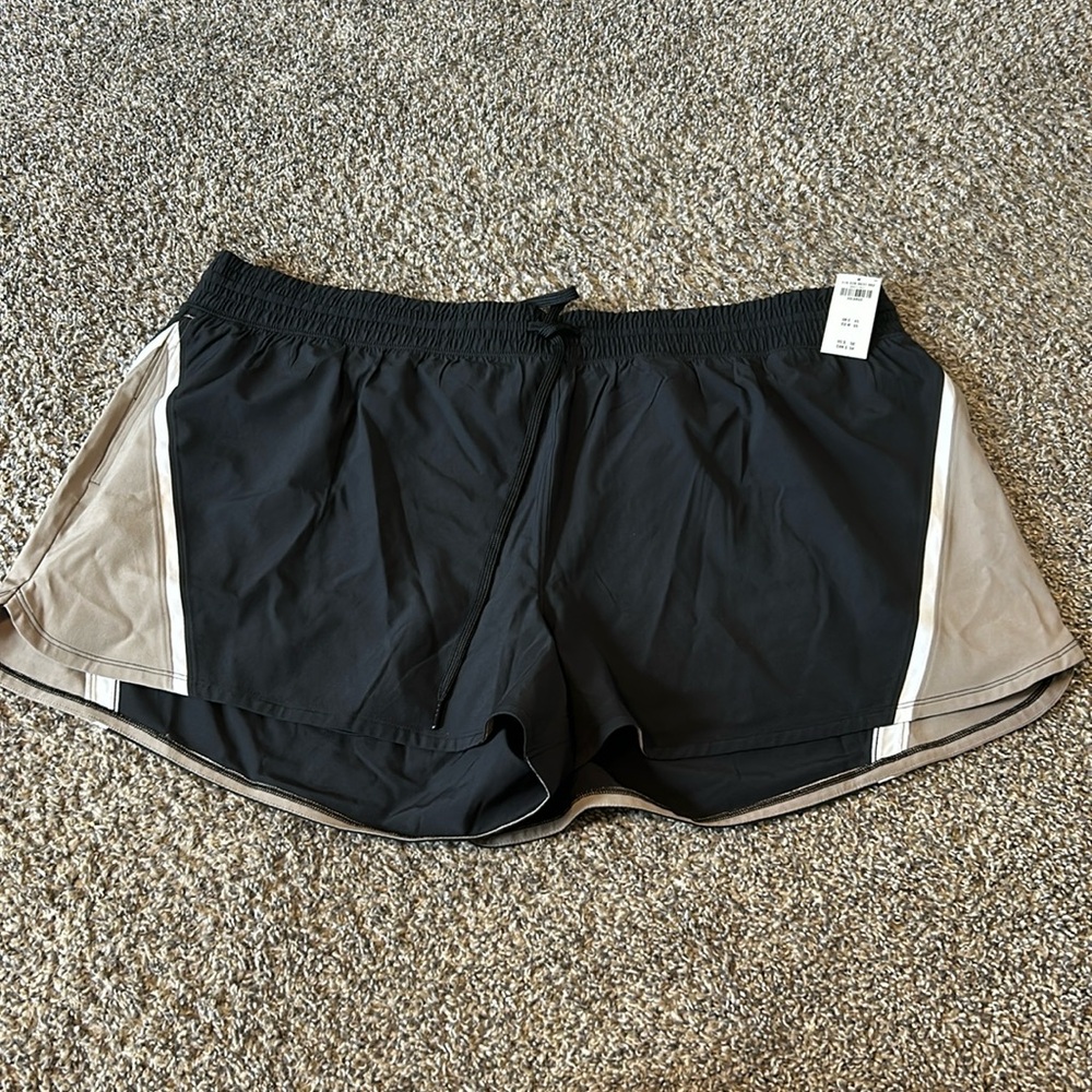 YPB motionTEK High Rise Lined Workout Short